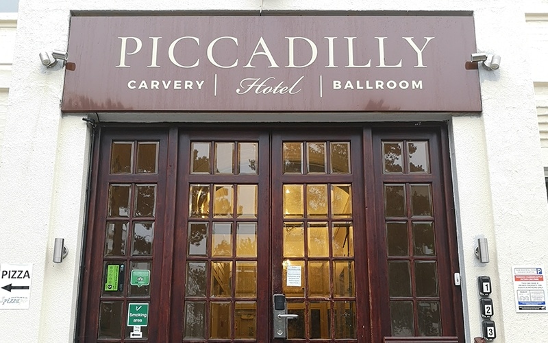 piccadilly hotel london